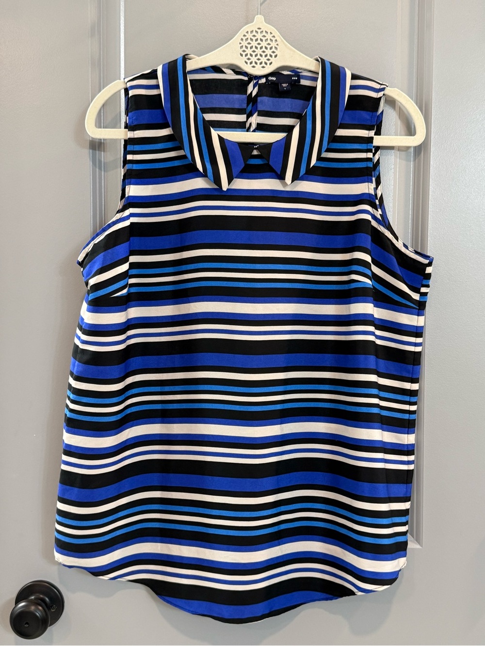 GAP Sleeveless Striped Collared Blouse in Blue, Black & White